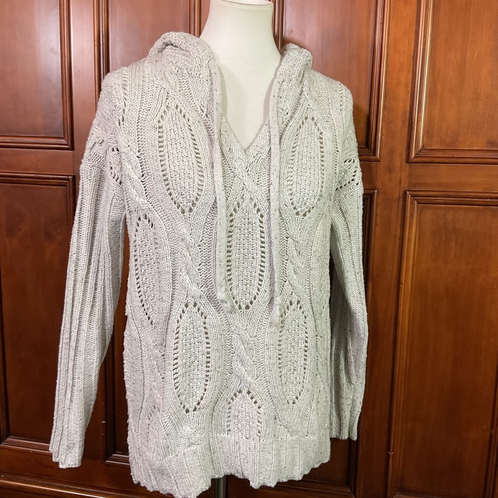 Cupio Women’s  Light Gray Cream Hoodie Open Knit Sweater Size Medium Euc As Seen